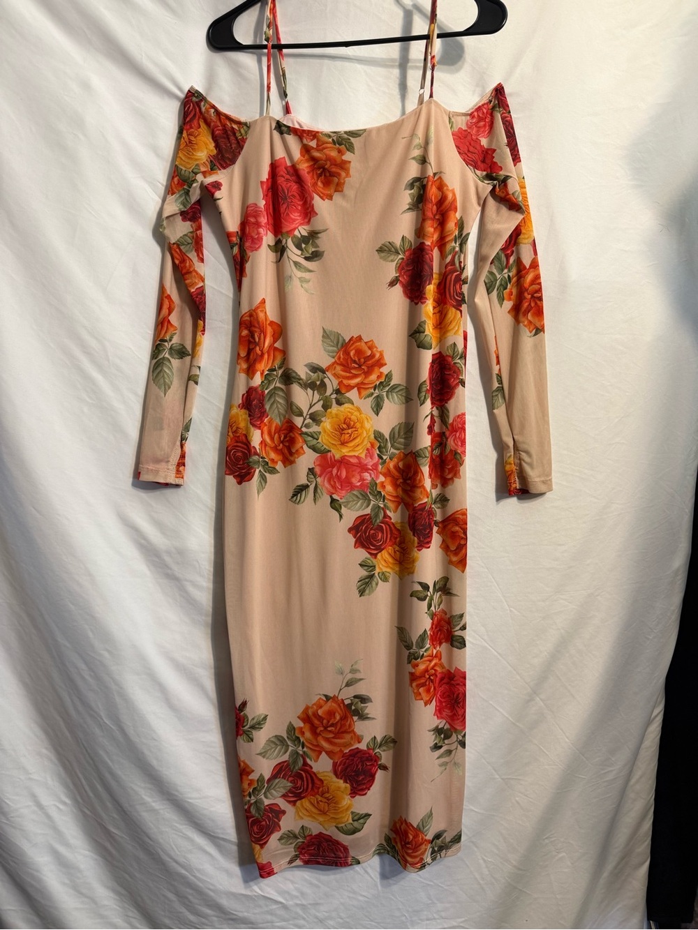 Fashion Nova Beige Cold-Shoulder Midi Dress with Red & Orange Roses
